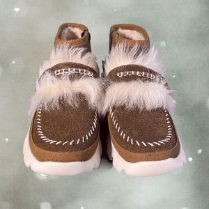UGG FUR BOOTS